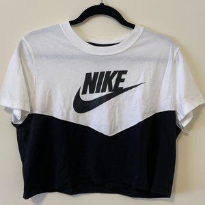 Nike Crop Tee NWOT